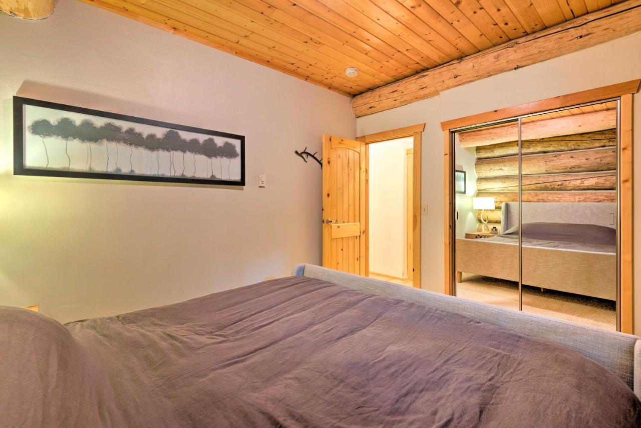 Riverfront Gold Bar Log Cabin Near Stevens Pass! Екстериор снимка